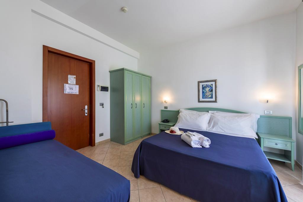 Albergo Villa A Mare Peschici Ngoại thất bức ảnh
