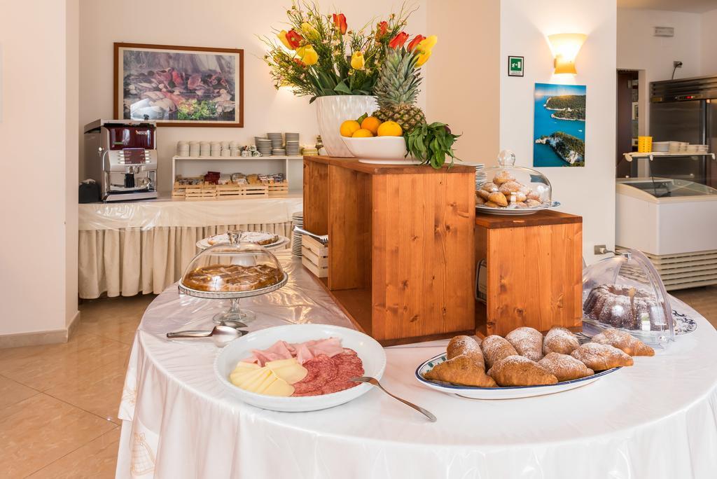 Albergo Villa A Mare Peschici Ngoại thất bức ảnh