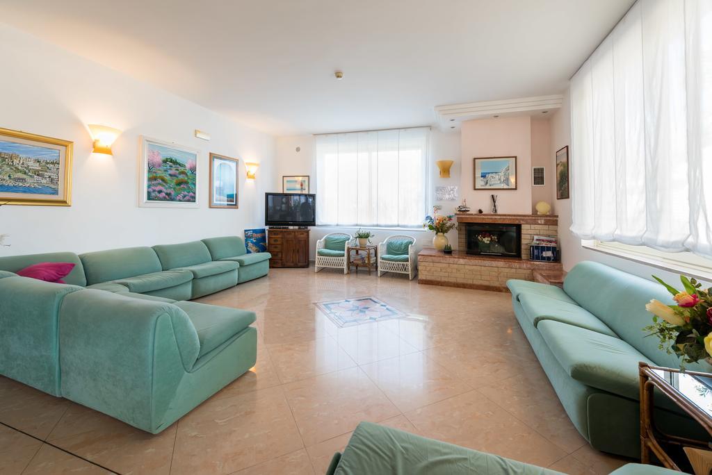 Albergo Villa A Mare Peschici Ngoại thất bức ảnh